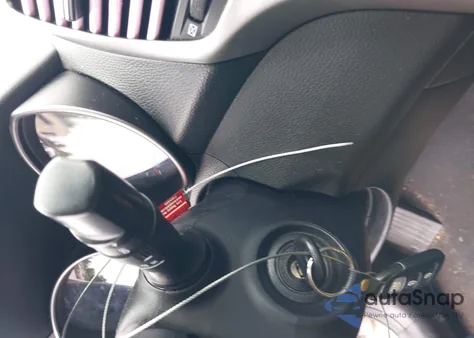 2016 Hyundai Elantra Gt from USA, damaged, VIN KMHD35LH0GU285904